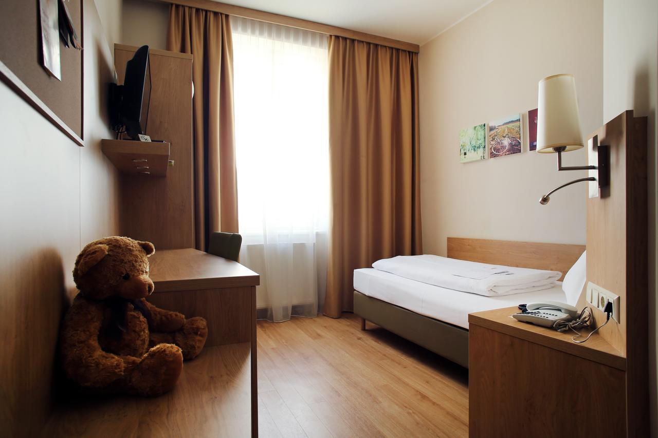 Hotel Babenbergerhof Modling Dış mekan fotoğraf